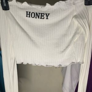 Off shoulder honey crop top